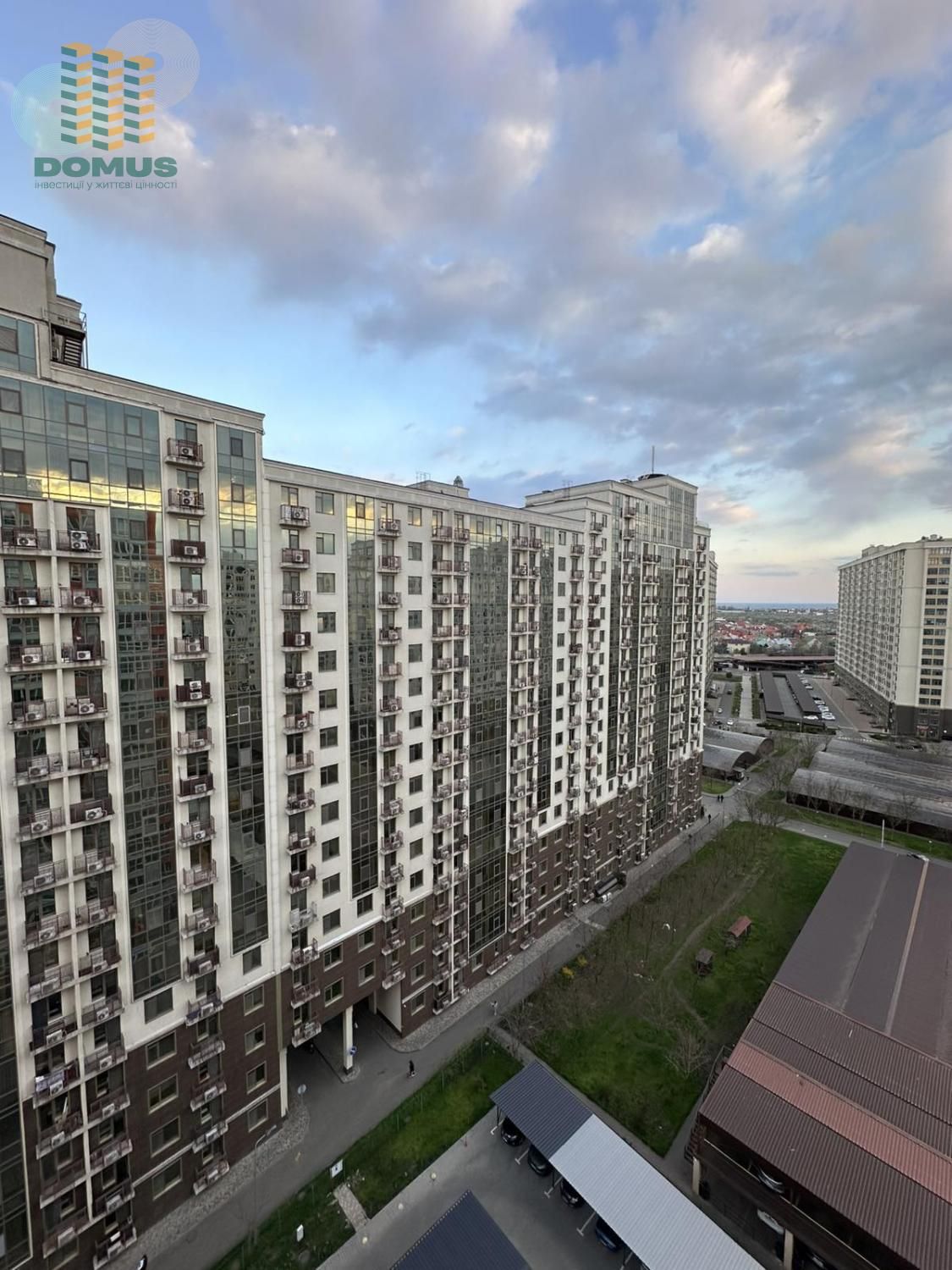 Продам НЕ СМАРТ 1 комн ЖК Акварель 2. Сданный дом. Таирова!