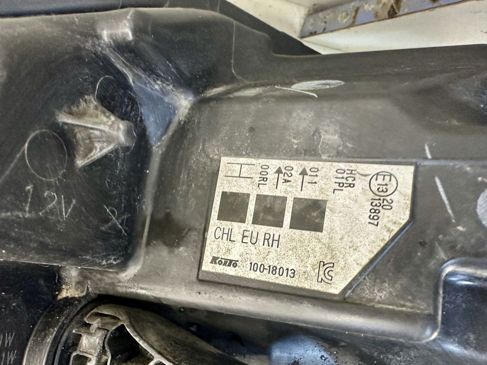 Фара правая Nissan Qashqai J11 2014 2015 2016 2017 260104EH0A