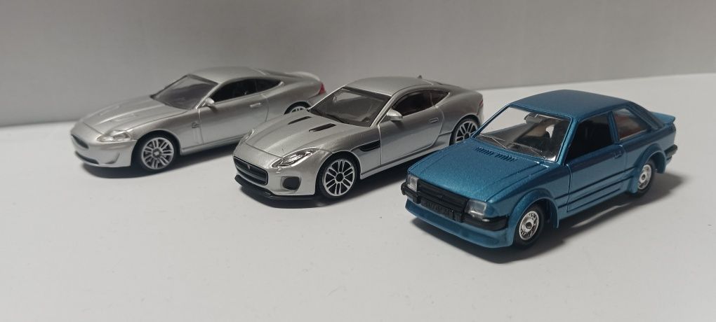 Carros escala 1/43 (lote n7)