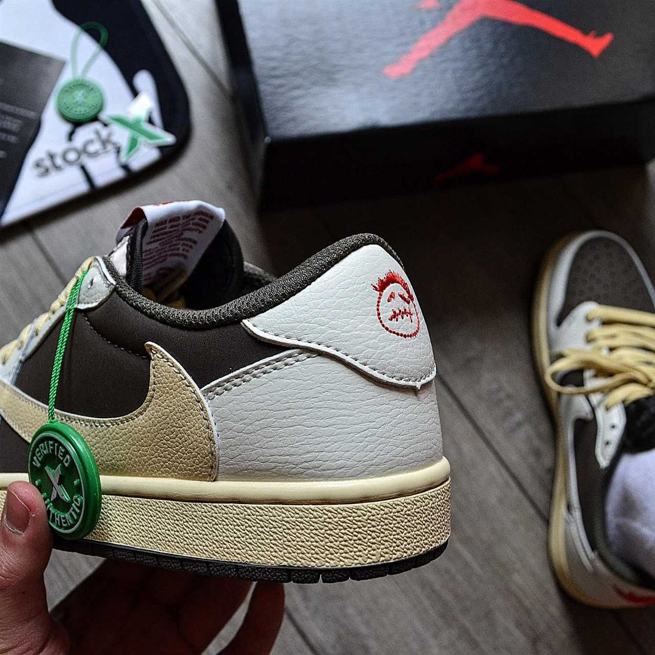 Кроссовки Nike Air Jordan 1 Low x Travis Scott 'Sail and Ridgerock'
