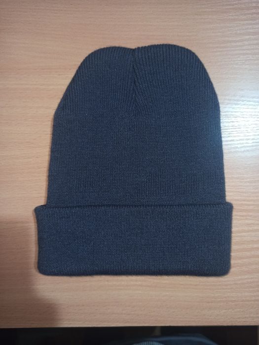Шапка жіноча ...