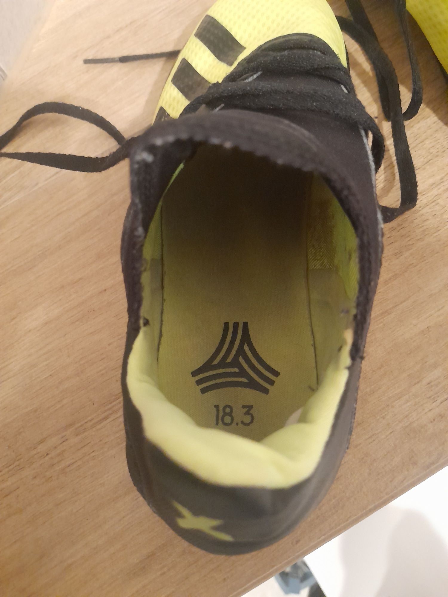 Adidas X 18,3 buty piłkarskie,halówki.Rozmiar 36 i 2/3