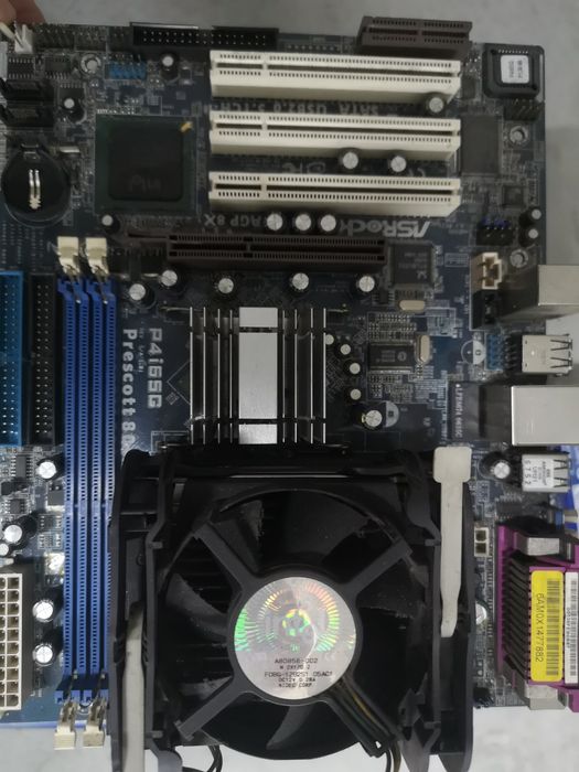 Board ASRock P4i65G