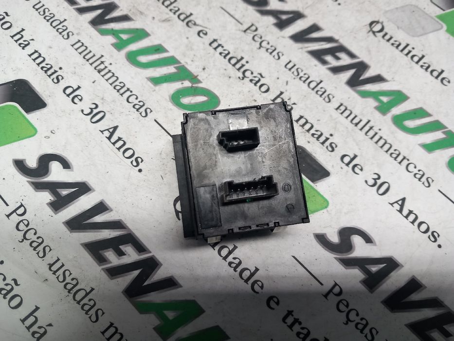 Botão / interruptor 4 piscas BMW 3 (E90)