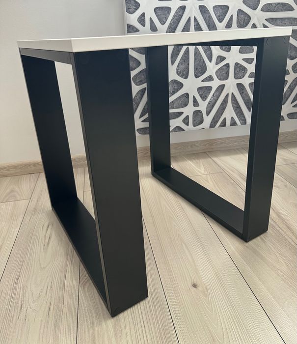 Stolik kawowy h55 cm szer 50,5 cm