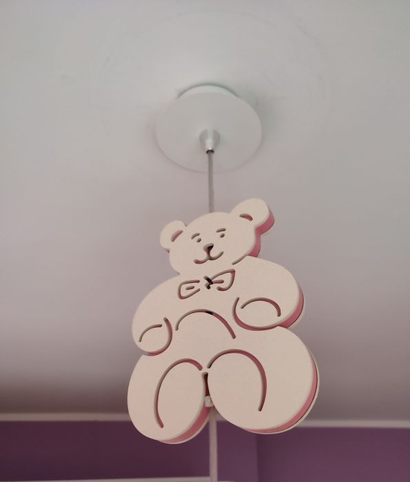 Lampa wisząca do pokoju dziecięcego