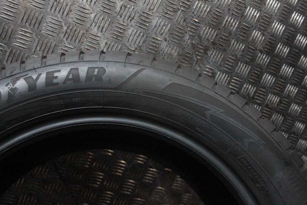 255/50/19 Goodyear UltraGrip Performance+ 255/50 R19 107T 22r