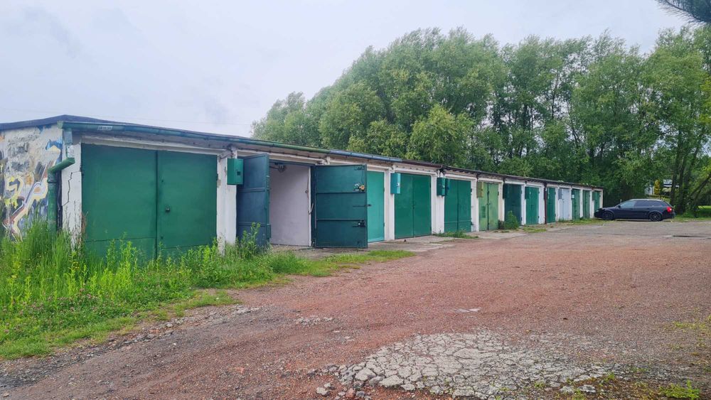 GARAŻ (15,8 m2) -Ruda Śląska (Halemba), Ul.Solidarności