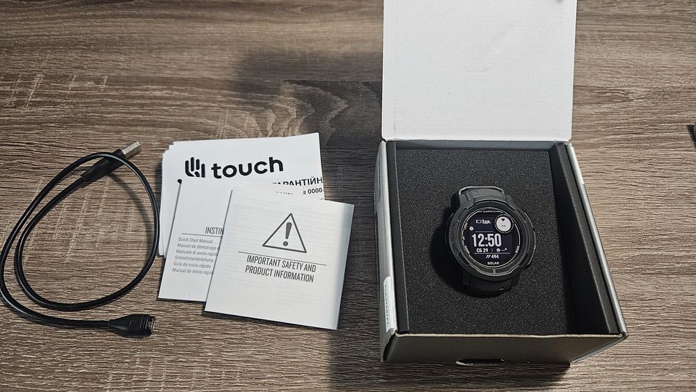 Годинник Garmin Instinct 2 solar