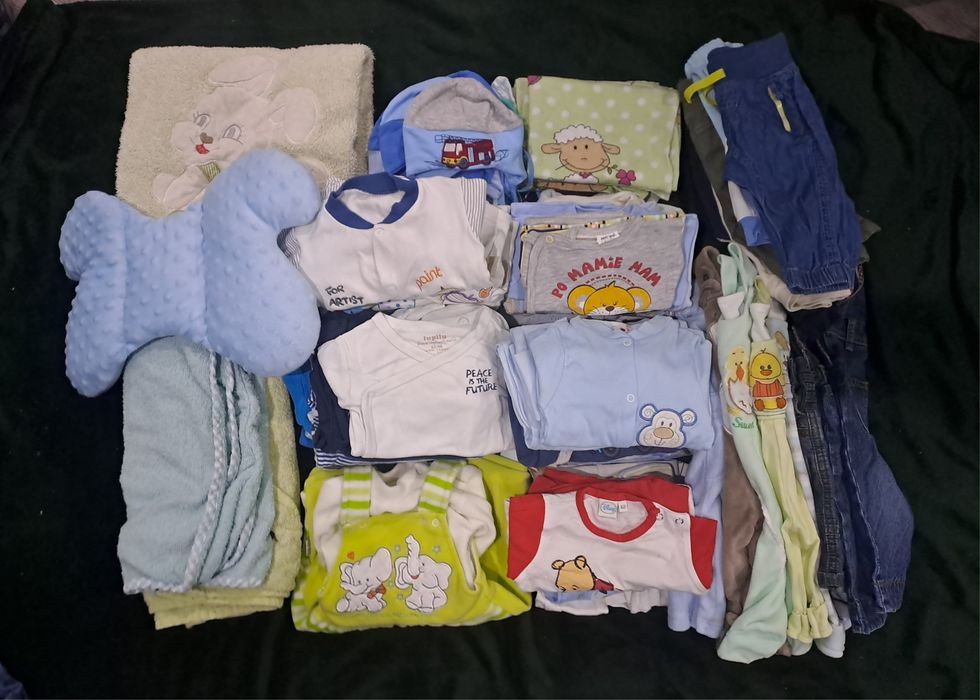 89 szt. Ubranek Wyprawka dla chłopca roz. 56 - 62