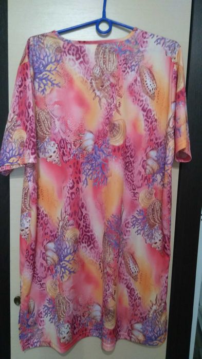 Яркое трикотажное  платье-туника с морским  принтом