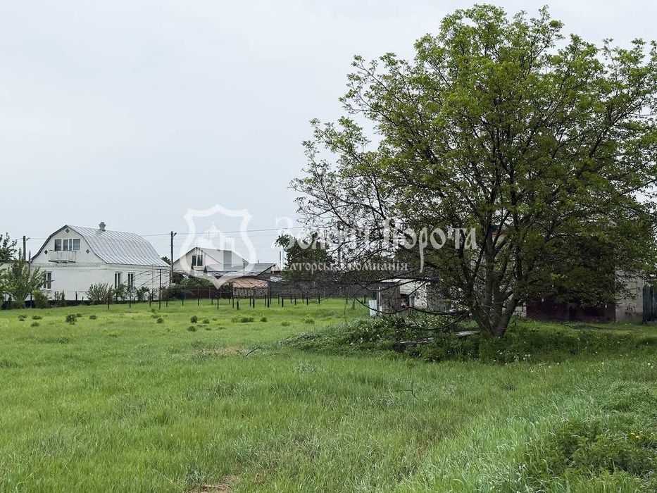 Будинок 1 поверх, 4 кімнати. Ділянка — 26 соток. Під ремонт. Бориспіль