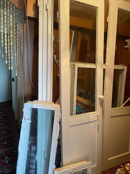 Дерев'яні вікна та двері