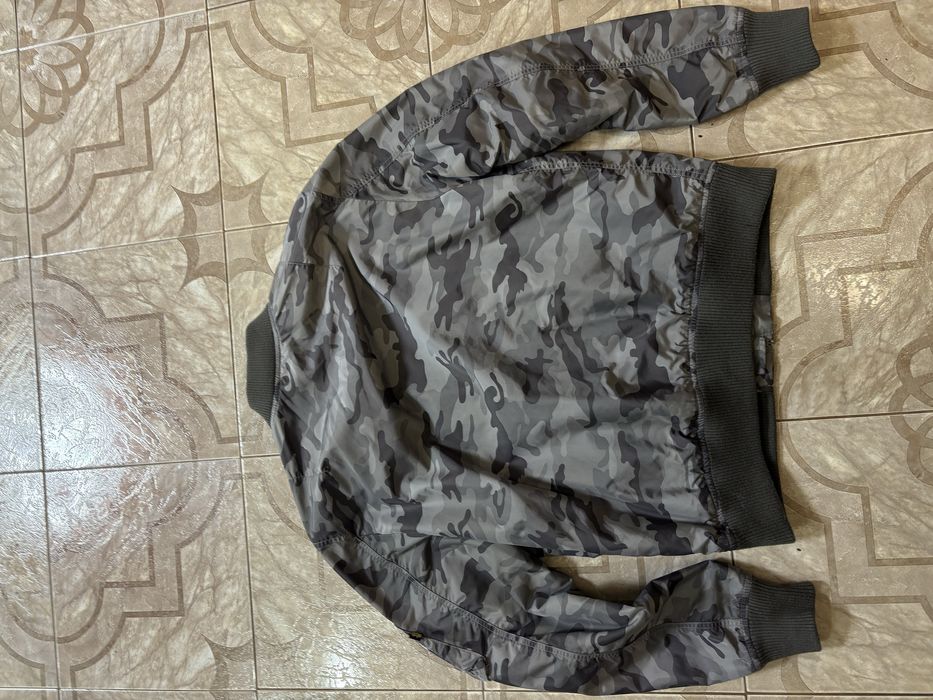 бомбер alpha industries