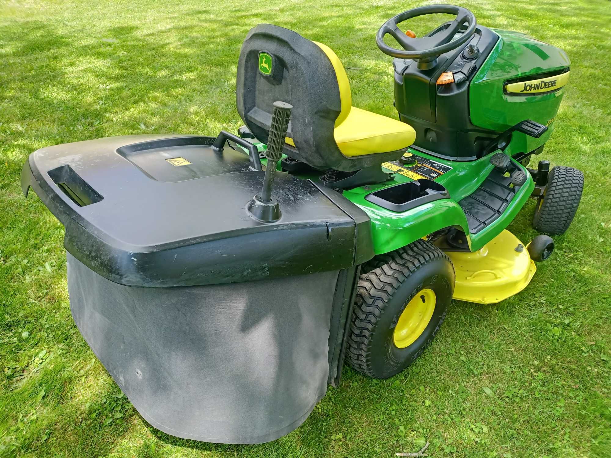 Traktorek Kosiarka John Deere X305 R pompa oleju 17KM