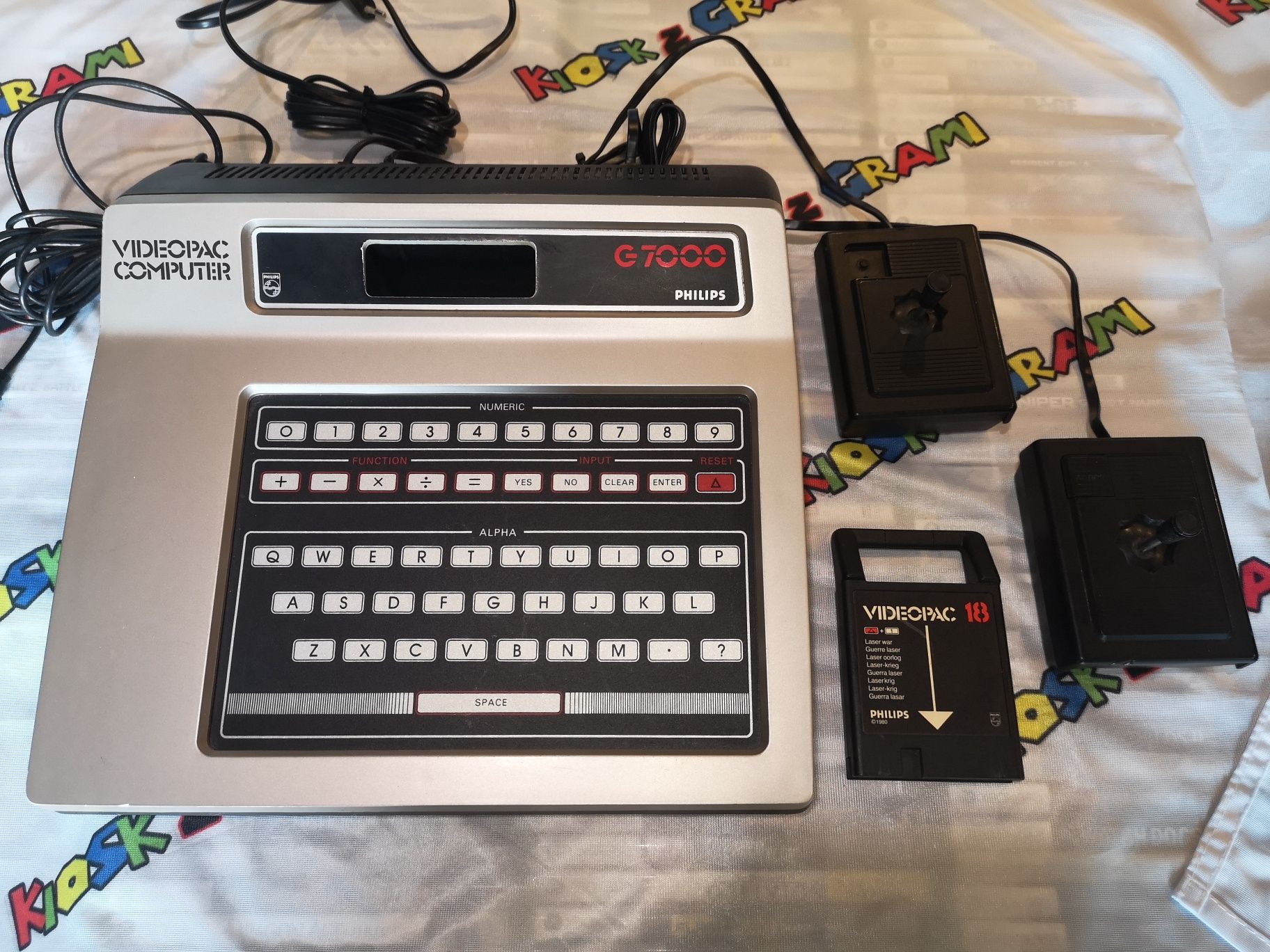 Konsola Philips Videopac G7000 retro 1978  (w pełni sprawna) + gra