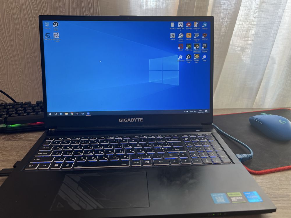 Игровой ноутбук GIGABYTE MF5