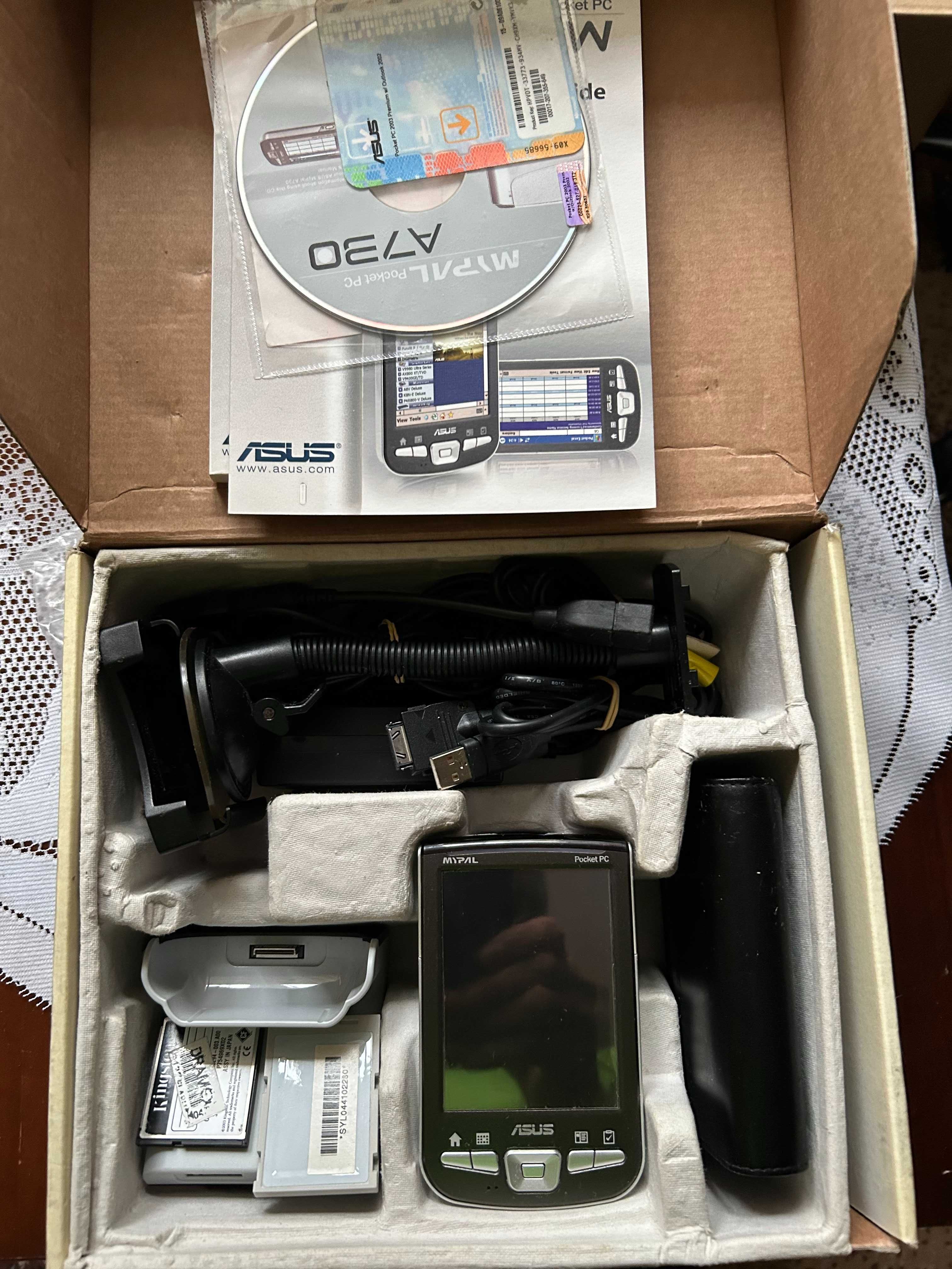 Asus MyPal A730W pocket PC + Akcesoria