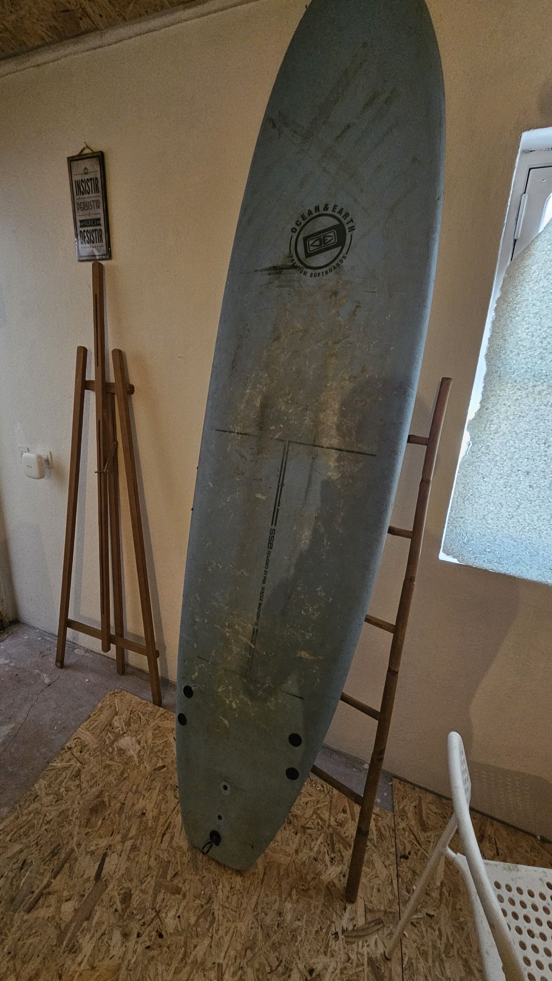 Prancha surf, uma de iniciação  adulto  e outra de criança