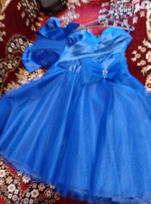 Продам платье  .