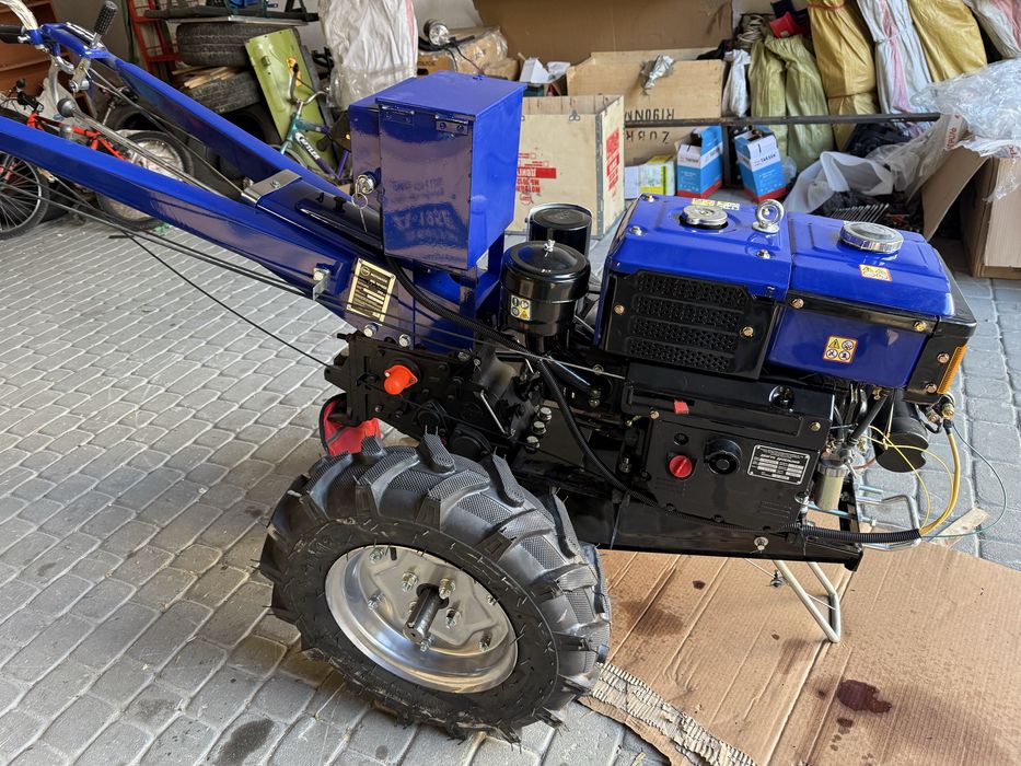 Продам мотоблок 10-12 к.с ПаверКрафт