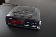 Radiobudzik radio Sony ICF-C280 stan bdb.