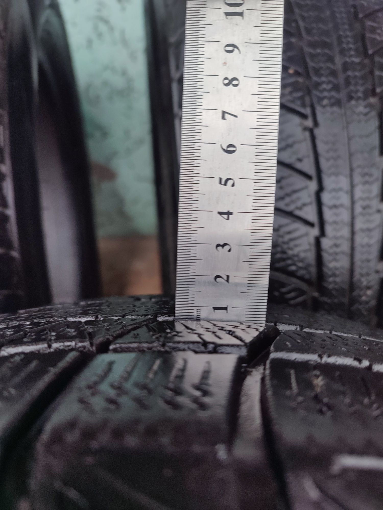 Triangle Snow Lion 215/60 R16