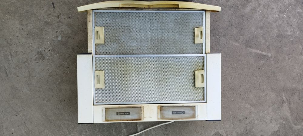 Витяжка на кухню Rainford