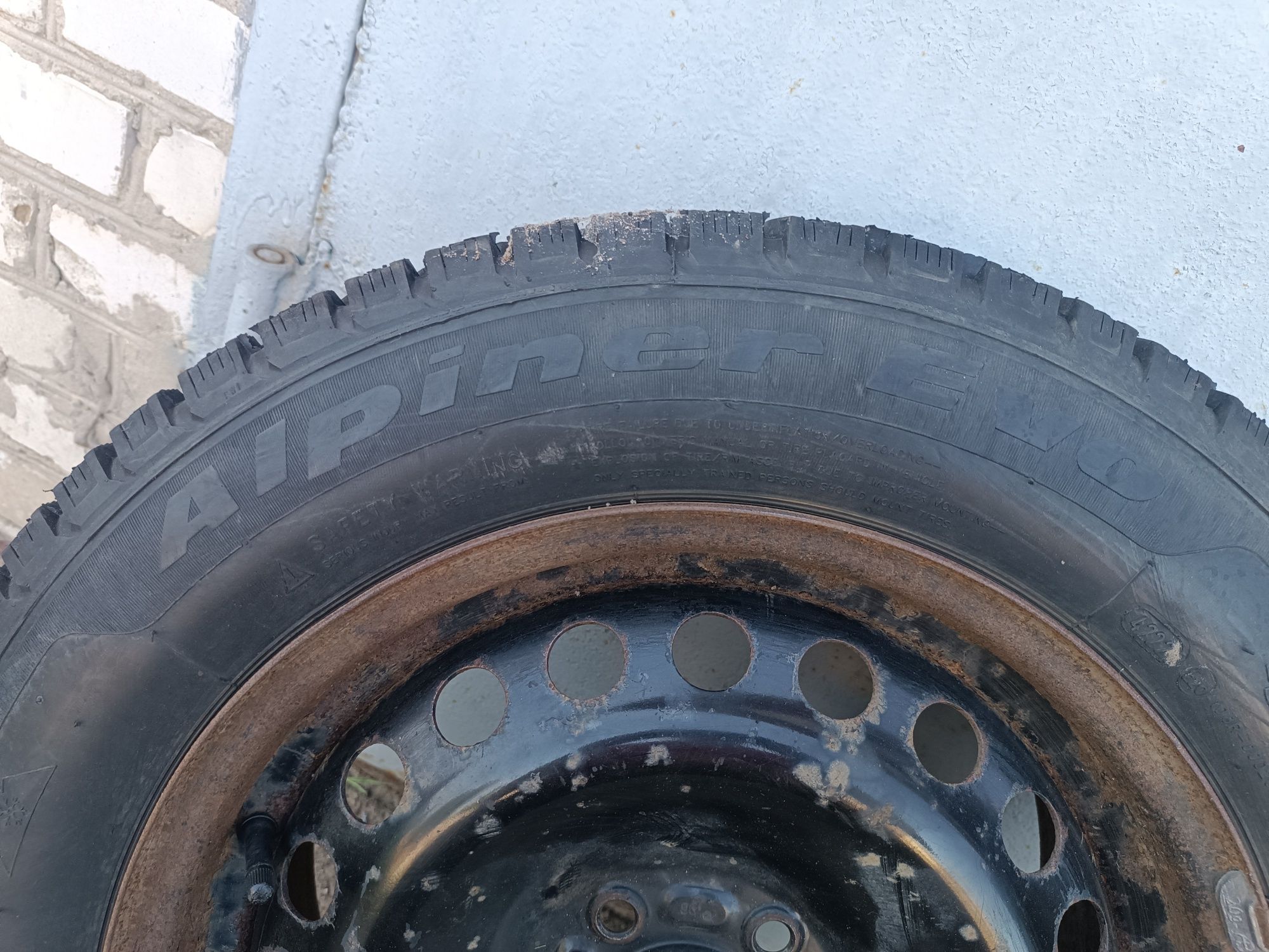 Продам колеса в сборе 205 60 R 16