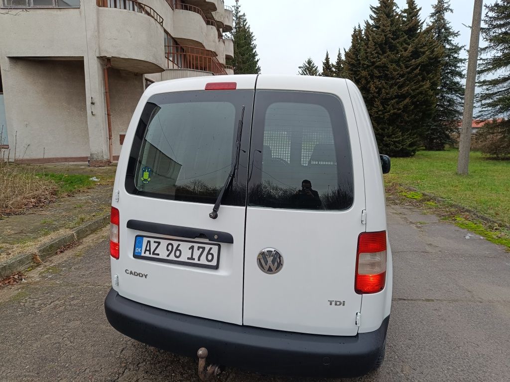 Volkswagen Caddy 1.9 105 km zadbany po serwisie