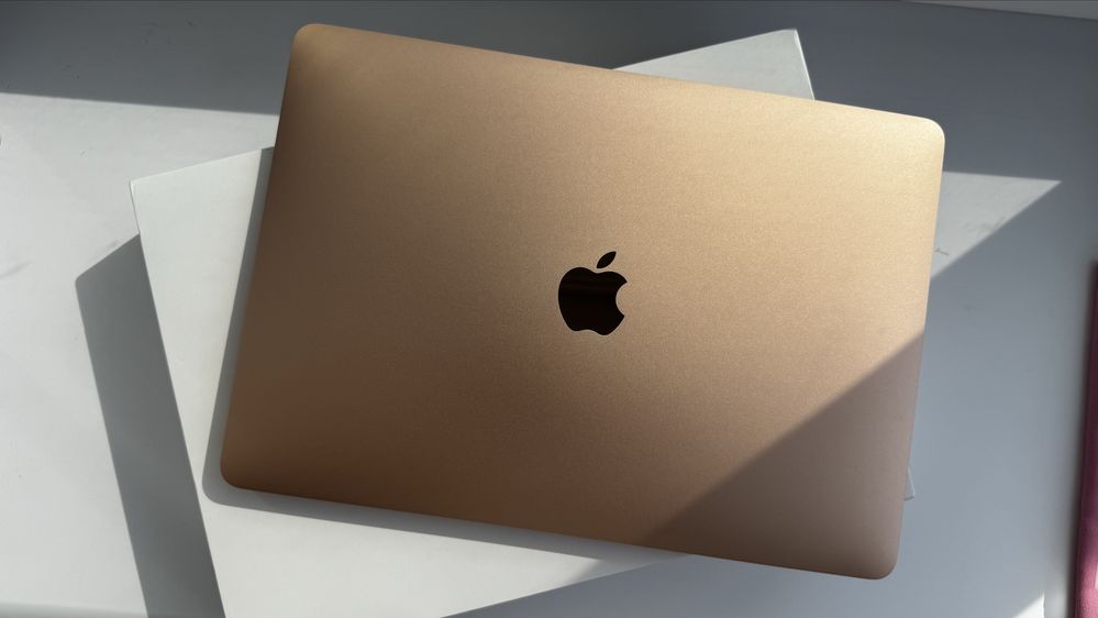 MacBook Air 13 Retina, Gold, 256GB with Apple M1 (MGND3) 2020