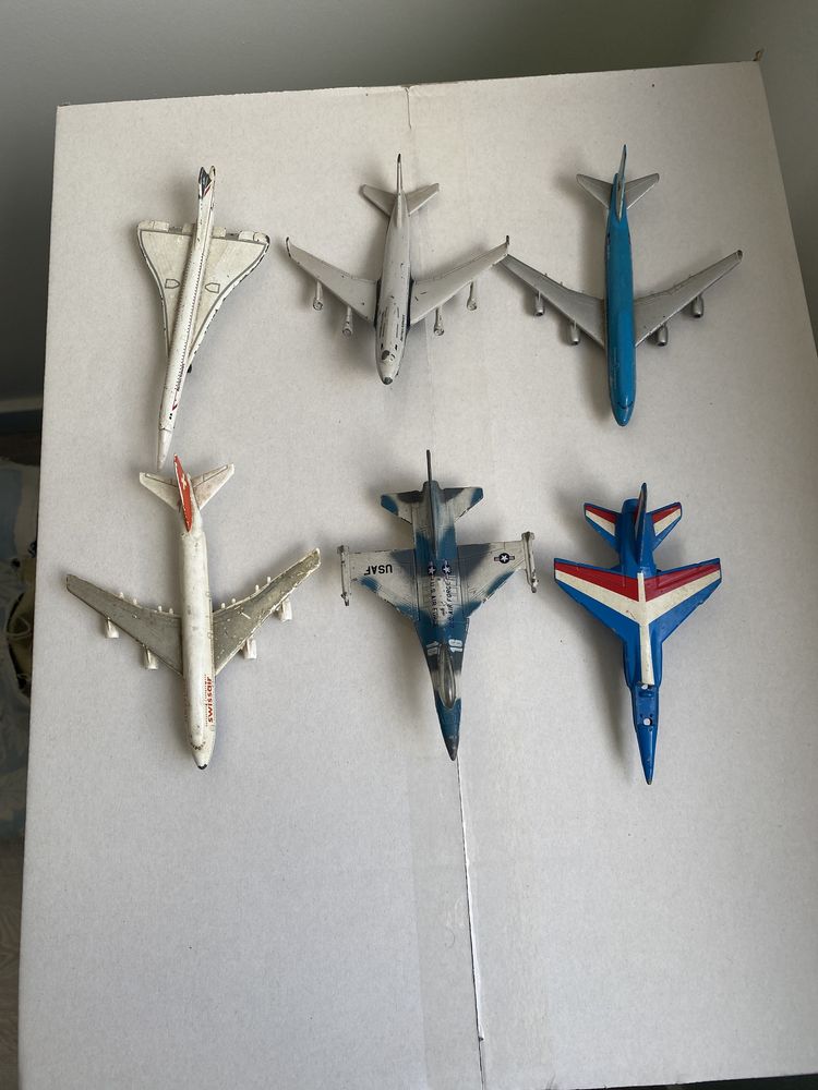 miniaturas aviões ( matchbox e Schabak)