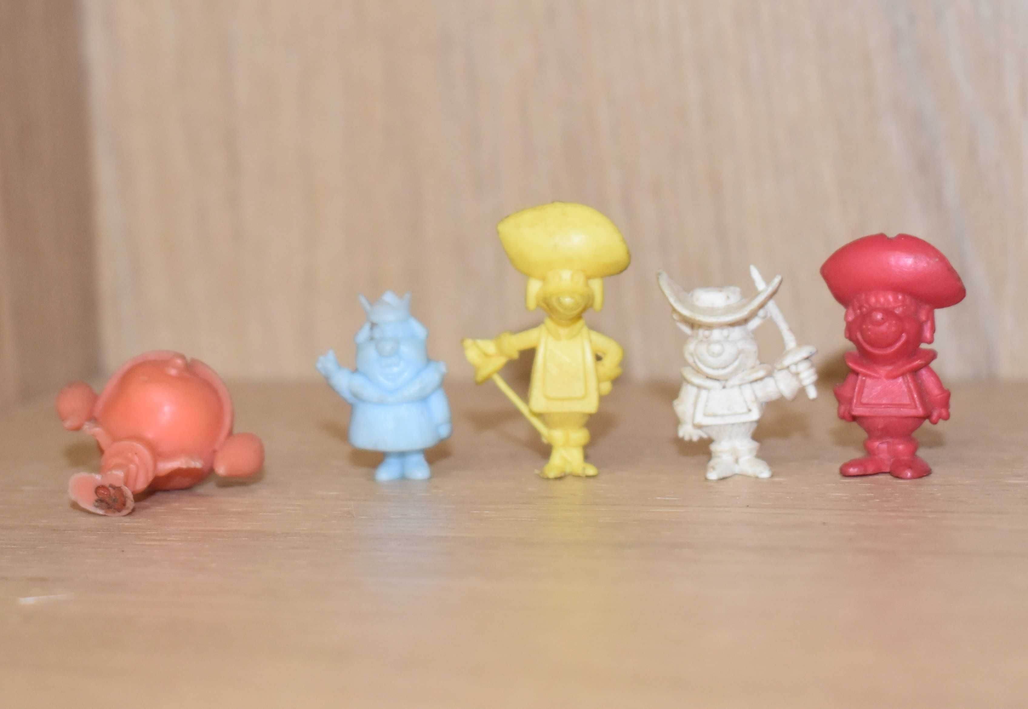 24 Figuras/Bonecos monocromáticas vintage (várias colecções)