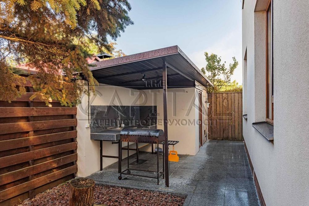 Пропонується в оренду шикарний будинок у Горенці 180м2