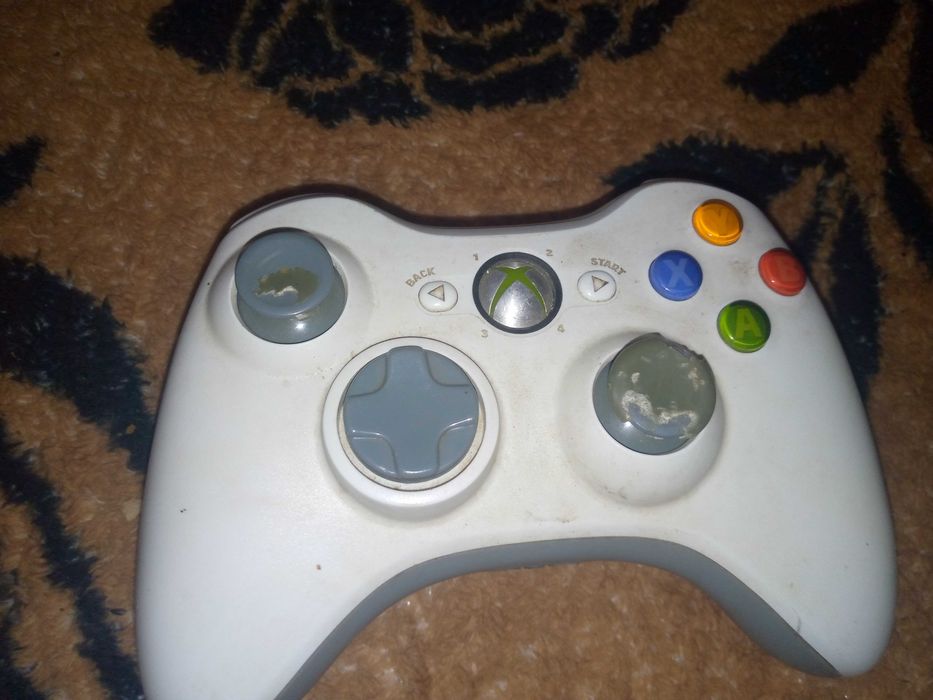 Джойстик Xbox 360