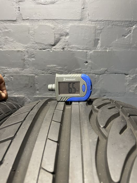 4шт 235/50 R18 Dunlop SP Sport 01