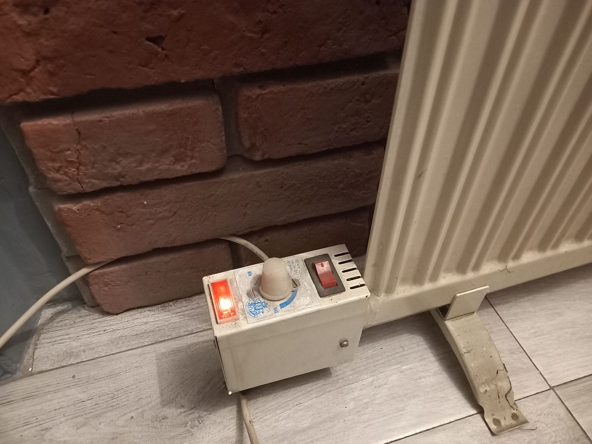 Grzejnik olejowy elektyczny