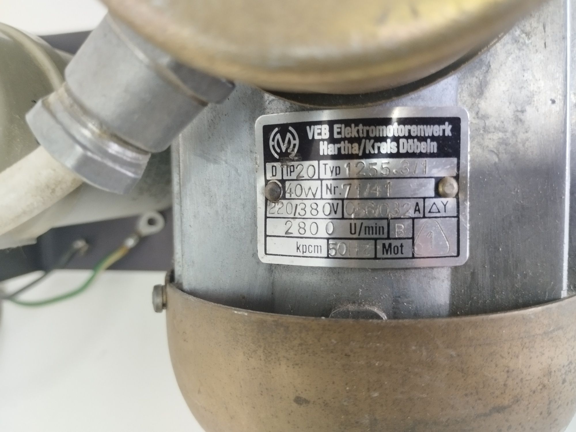 Мотор VEB з витяжкою равлик