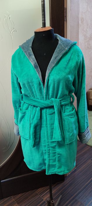 Продам халат жіночий