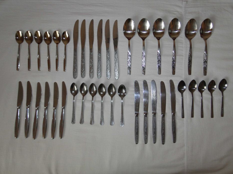 Sztućce łyżki noże PRL