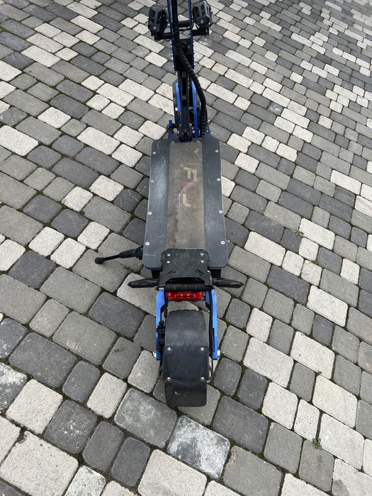 Електросамокат FLJ SK3-3 72V/7000 W/11″/Dual motor/45 Ah/100км/