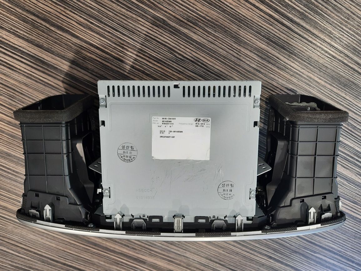 Кia штатная магнитола 96180D5100WK