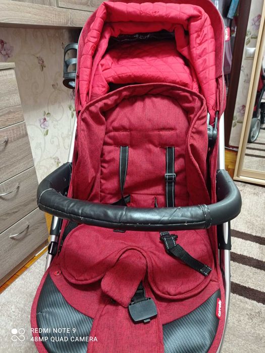 Продам коляску Crrello Vista
