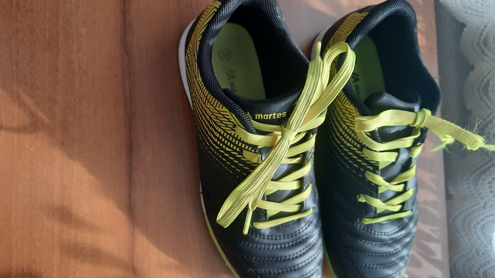 Buty halówki sportowe 34martens