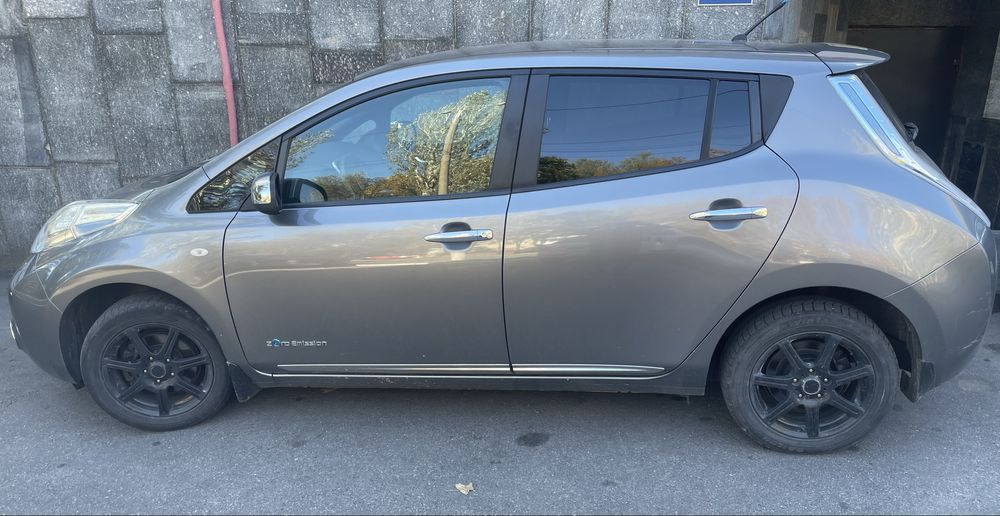 Здам в оренду Нісан Ліф