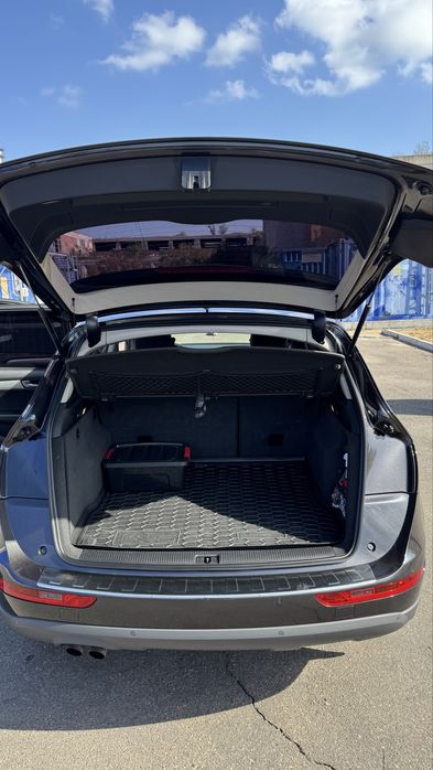Audi Q5 Quattro 2011 року, 2.0 TDI , повний привід, механіка