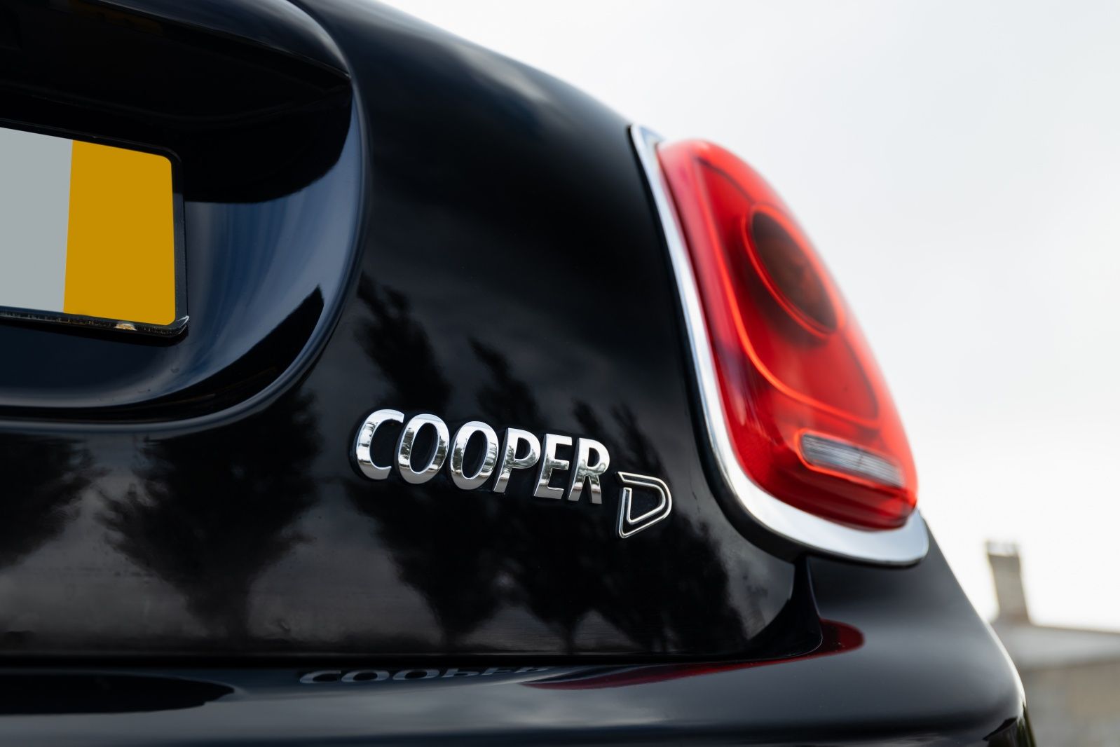 Mini Cooper D 1.5 116cv