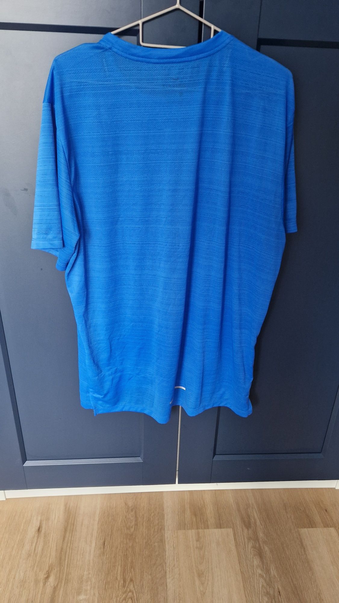 Koszulka niebieska męską sportową Nike dri fit
