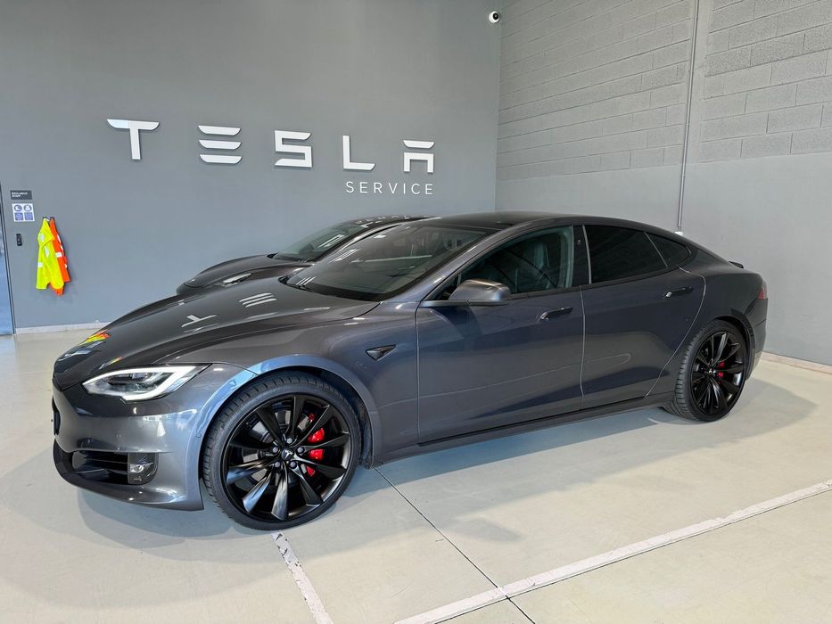 Tesla Model S Performance Ludicrous AWD