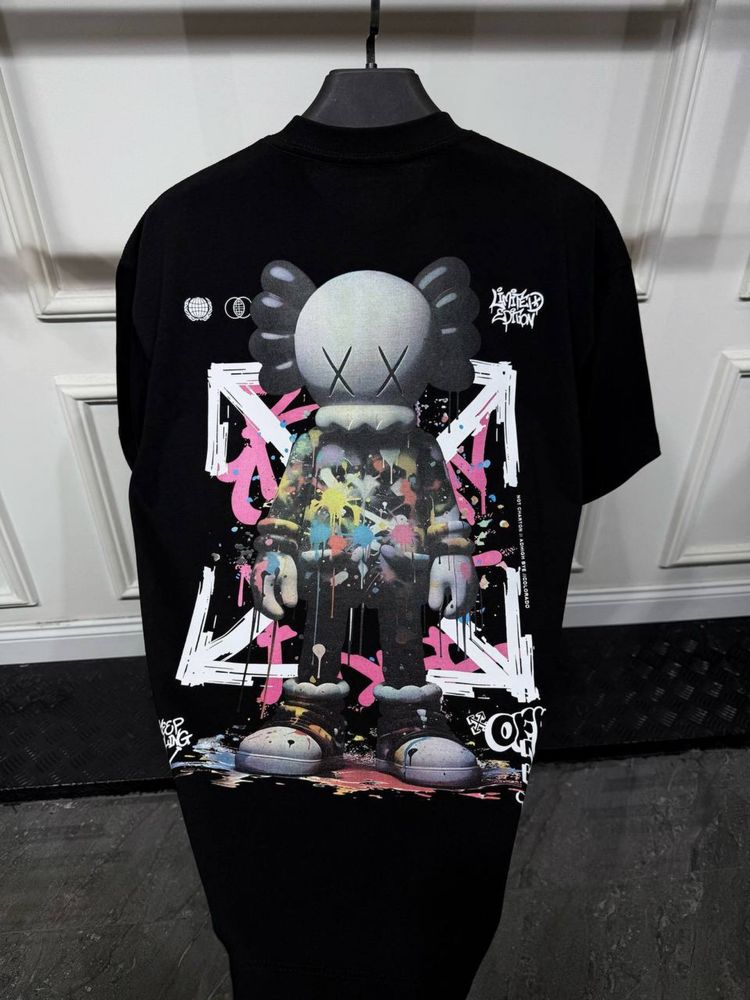 Футболка мужская OFF-white x Kaws  оверсайз белая черная оригинал